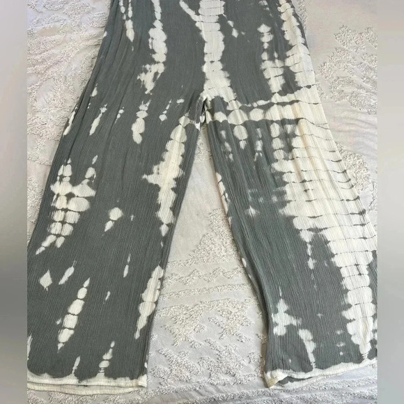 Promesa Sleeveless Boho Casual Female Jumpsuit - Picture 4 of 6